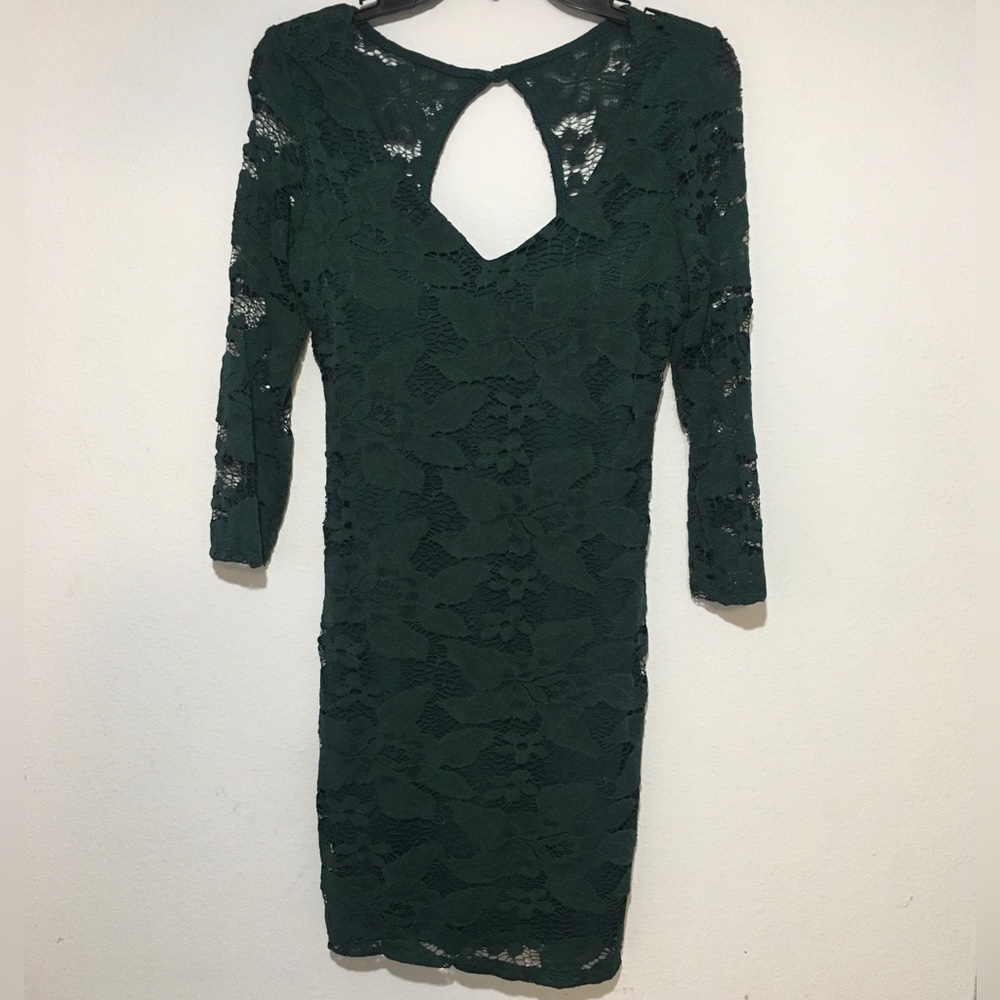 Cute Lace Dress. NWOT.